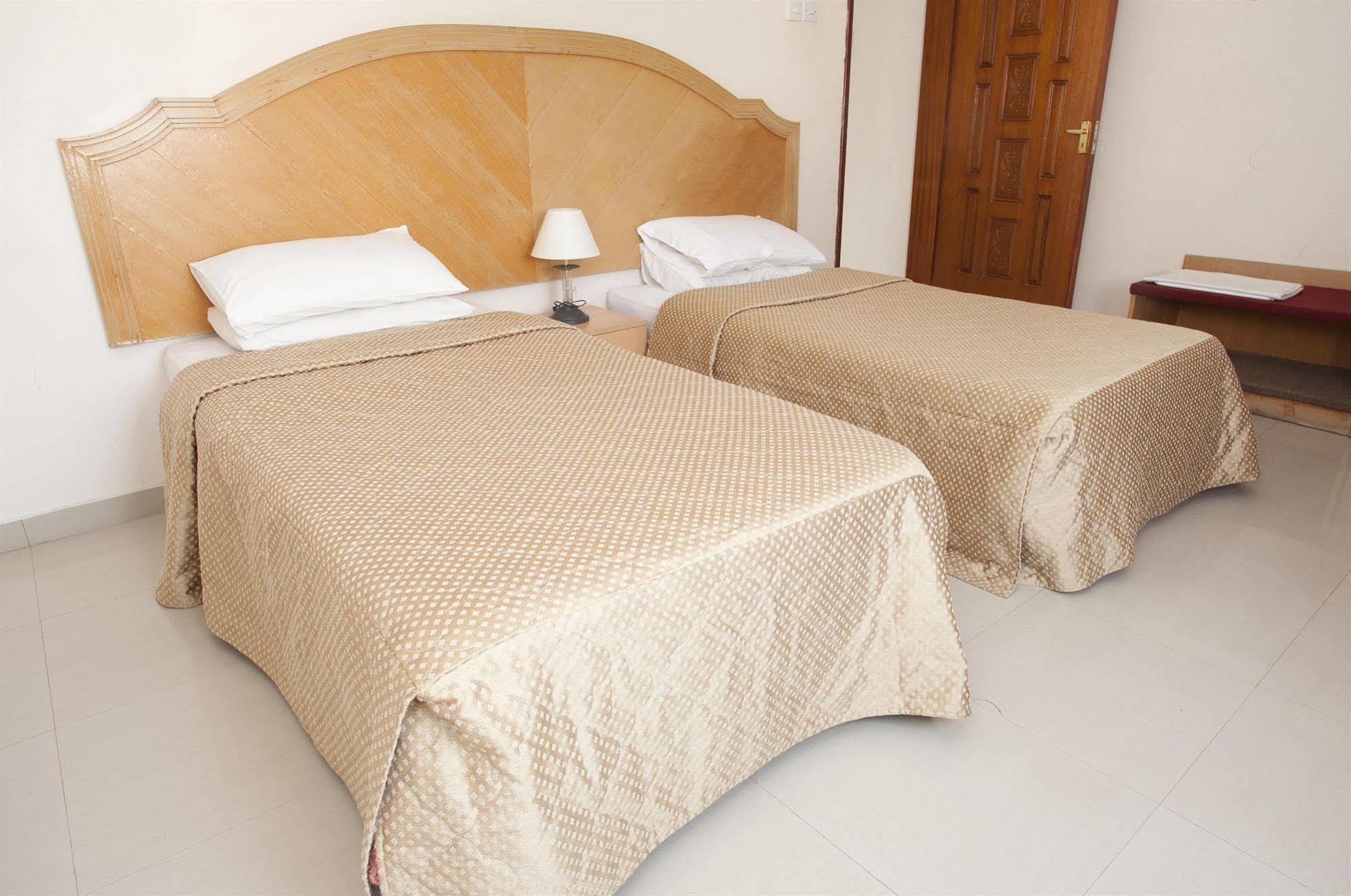 Nuzha Hotel Apartments Maskat Zewnętrze zdjęcie