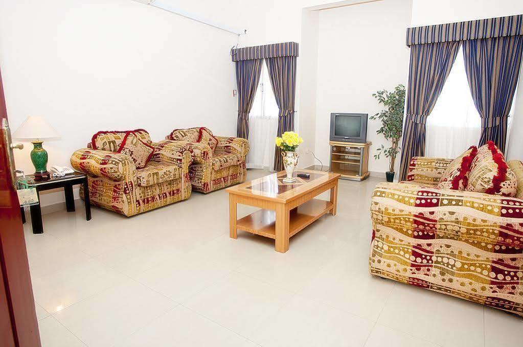 Nuzha Hotel Apartments Maskat Zewnętrze zdjęcie